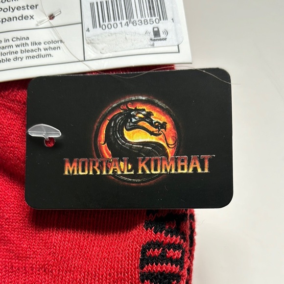 ⭐️NWT-PacSun Red Casual Crew Socks with Gold Logo - Picture 3 of 7